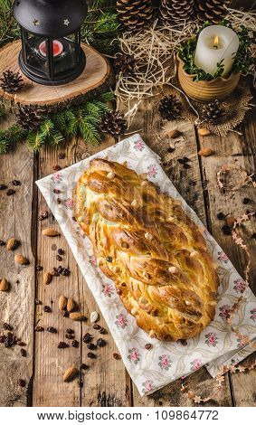 Traditional Czech Christmas Cake