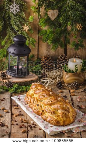Traditional Czech Christmas Cake