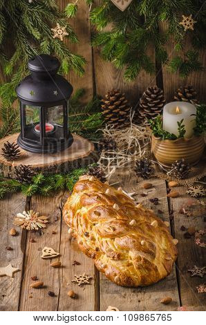 Traditional Czech Christmas Cake