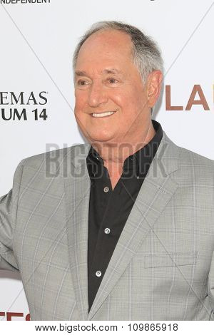 LOS ANGELES - JUN 19:  Neil Sedaka at the 