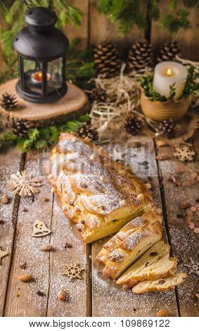 Traditional Czech Christmas Cake