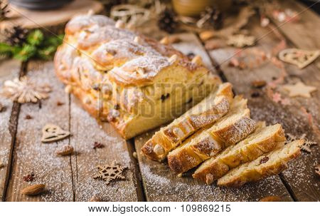 Traditional Czech Christmas Cake