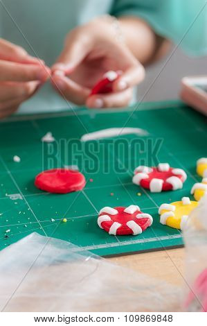 Making Of Fondant Cake