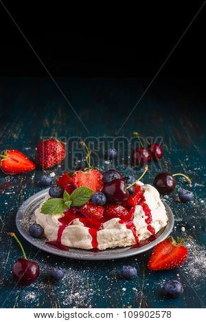 Meringues Pavlova Cake With Fresh Berries