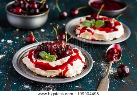 Meringues Pavlova Cake With Fresh Cherry