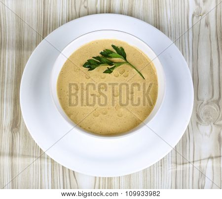 Chicken In Walnut Sauce