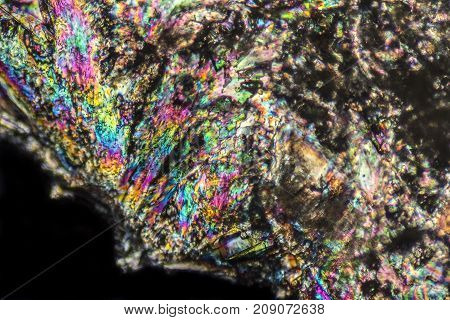 microscopic Loperamide crystals illuminated with polarized light