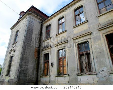 Abandoned palace in Belarus (Zheludok, Grodno region), built in the early twentieth century, example of Art Nouveau style