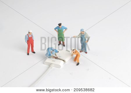 Mini Engineer And Worker Plugin Usb Port