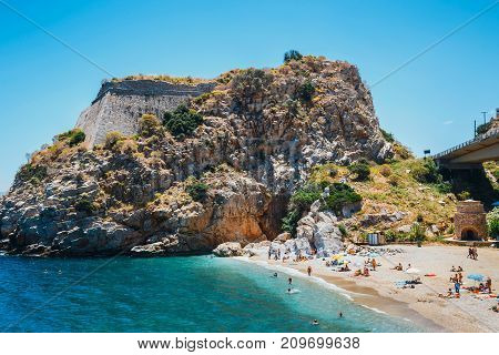 Crete, Palaiokastro, June 10, 2017: People Have A Rest At Sea Bay Of Palaiokastro Town With Beautifu
