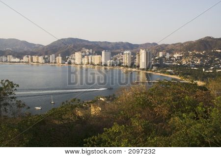 아카풀코 비치 프론트