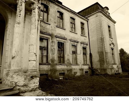 Abandoned palace in Belarus (Zheludok, Grodno region), built in the early twentieth century, example of Art Nouveau style