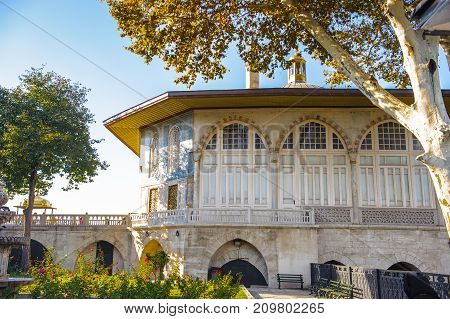 Topkapi Palace, The Primary Residence Of The Ottoman Sultans, Istanbul, Turkey