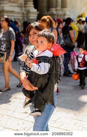 People On The Dia De Los Muertos In Mexico