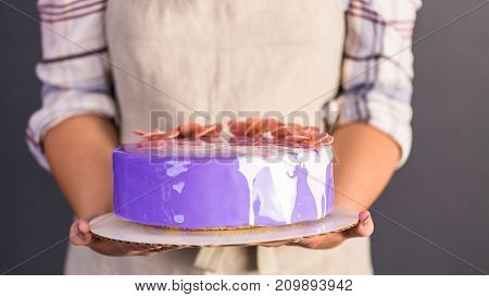 Mousse Cake With Mirror Glaze