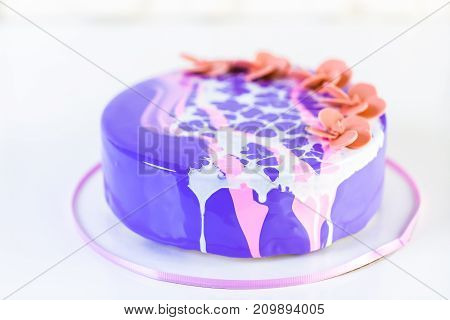 Mousse Cake With Mirror Glaze