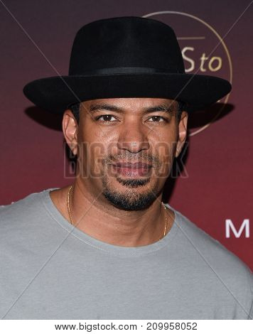 LOS ANGELES - OCT 04:  Laz Alonso arrives for the People's 'One's To Watch' Event on October 4, 2017 in Hollywood, CA