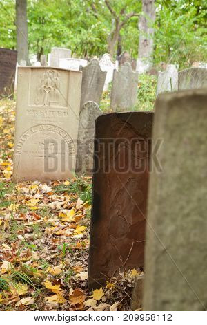 Metuchen Colonial Cemetery