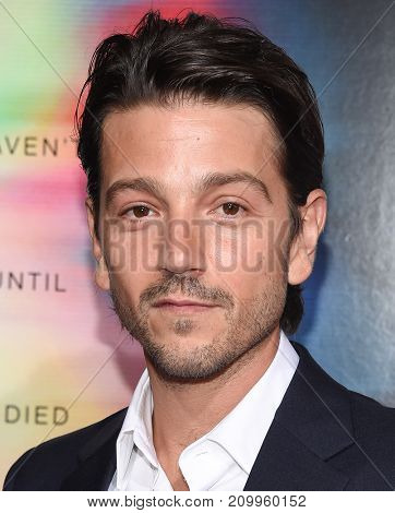 LOS ANGELES - SEP 27:  Diego Luna arrives for the 'Flatliners' World Premiere on September 27, 2017 in Los Angeles, CA