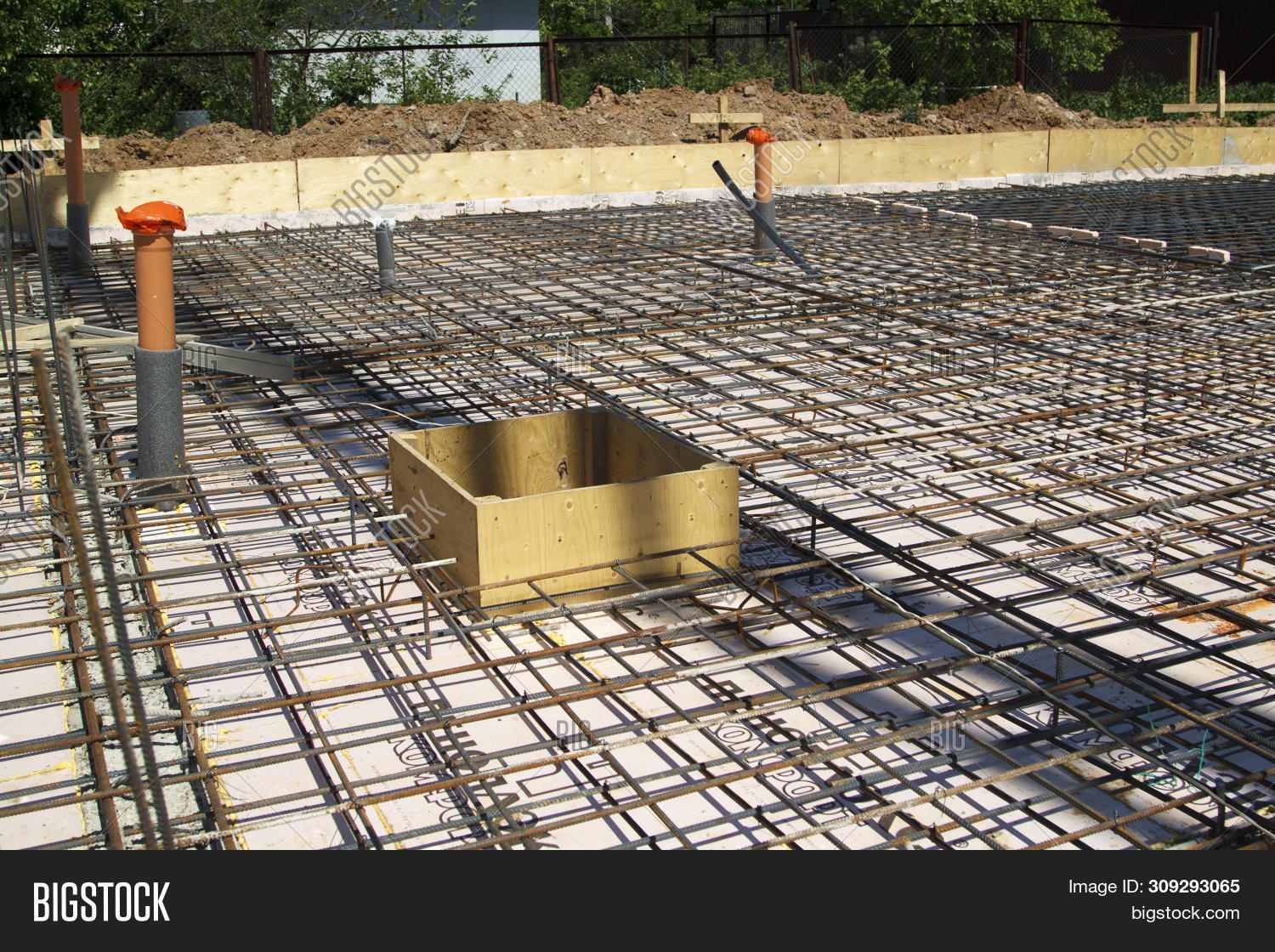 Reinforcement Concrete Image & Photo (Free Trial) | Bigstock