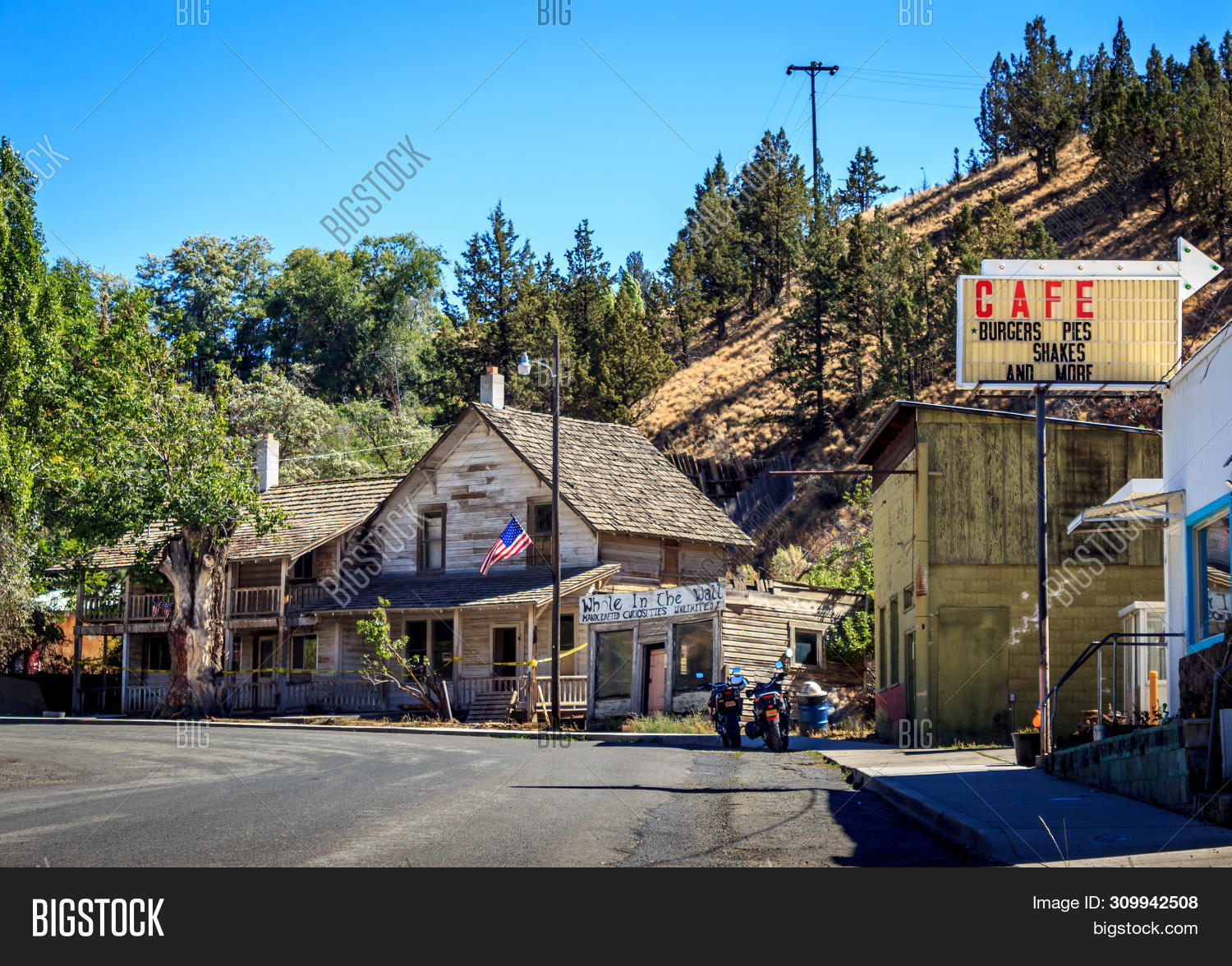 Mitchell, Oregon, Image & Photo (Free Trial) Bigstock