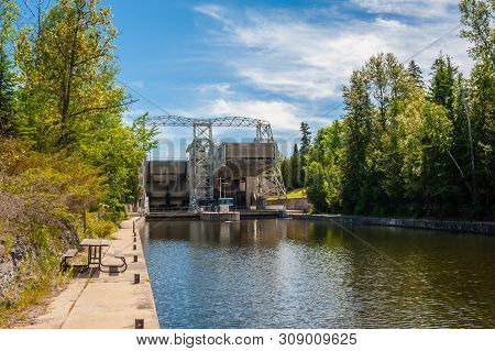 Kawartha Lakes, Canada - June 22, 2018: The Kirkfield Lift Lock, Seen From The Lower Level Canal, Is