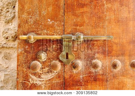 Ancient Door Latch At Bahrain Fort Close Up