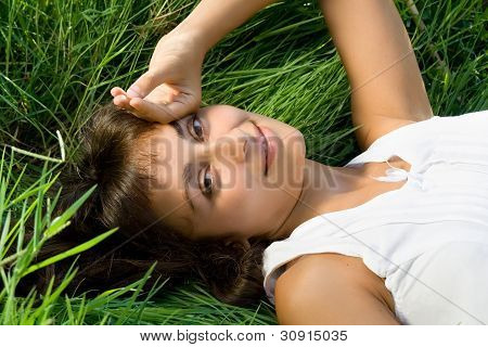 Young Lady sul prato