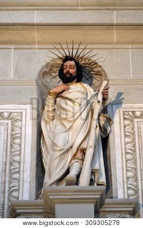 LUCERNE, SWITZERLAND - JUNE 24, 2018: Apostle, statue in the church of St. Leodegar in Lucerne, Switzerland