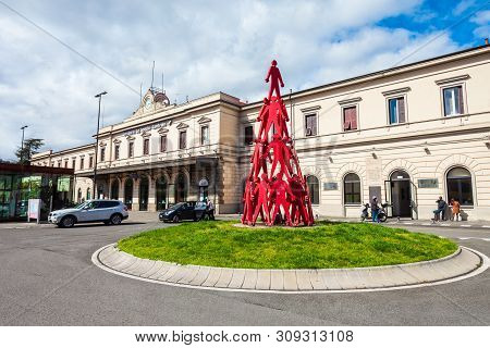 La Spezia, Italy - April 07, 2019: Pyramyd Red Monument Near The La Spezia Central Railway Station, 