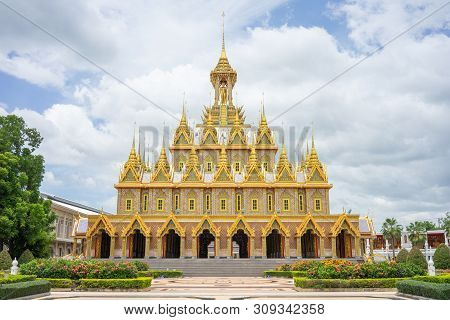 Golden Castle At Wat Chantharam (wat Tha Sung) Uthaithani ,thailand An Old Temple Decorated With Bea