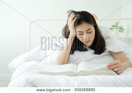 People Read Sleeping Books..
