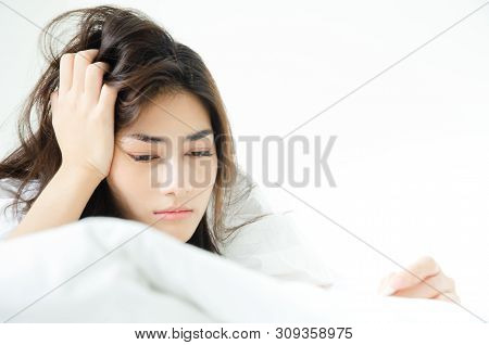 People Read Sleeping Books..
