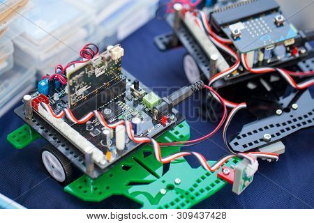 Ai Toy Car For Children Education Build With Logic Circuit Board Electronic Embedded System