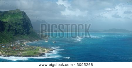 Wschodnim wybrzeżu wyspy Oahu