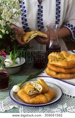 Traditional Homemade Romanian And Moldovan Pies - Placinta, Served With Wine. Rustic Style.