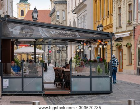 Gyor Hungary 05 07 2019 Guests Can Chat And Have Coffee On The Terrace Of The Kuglofs Confectionery