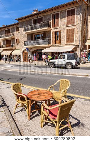 Valldemossa, Mallorca, Spain - May 7, 2019: Tables And Chairs In The Restaurant On Main Street Of Va