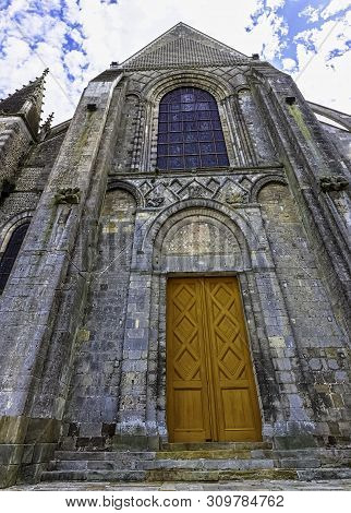 Le Mans, Maine, France - May 28: Cathedral Of Saint Julian (cathedrale St-julien Du Mans) On 28 May 