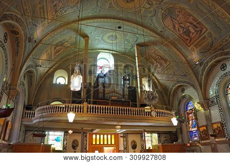 Montreal - Aug. 4, 2011: Notre-dame-de-bon-secours Chapel, Montreal, Quebec, Canada. It Is One Of Th