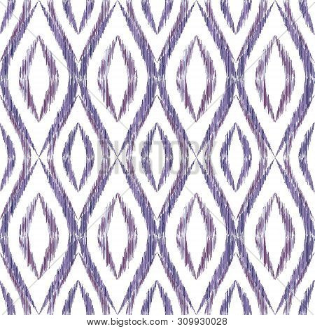 Ikat Ogee Seamless Vector Pattern Illustration. Ethnic Fabric Print Geometric Ikat Pattern. Cute Oge