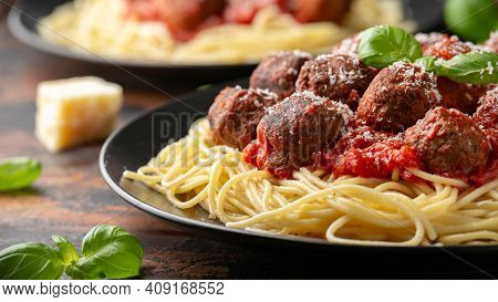 Vegetarian Spaghetti With Meat Free, Vegan Meatballs In Rich Tomato Sauce, Grated Cheese And Basil L