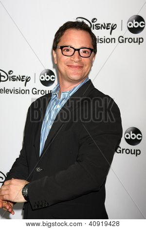 LOS ANGELES - JAN 10: Joshua Malina frequenta il partito ABC TCA inverno 2013 presso Langham Huntington Hot