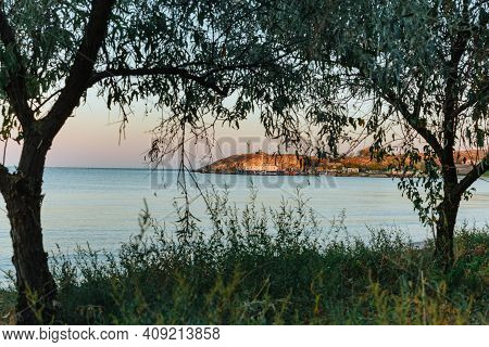 Kazantip, Mysove, Crimea, September 2020: Bay And Azure Blue Azov Sea