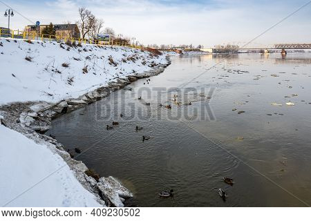 Tczew, Poland - February 21, 2021: Coastline Of Vistula River During Winter. Tczew