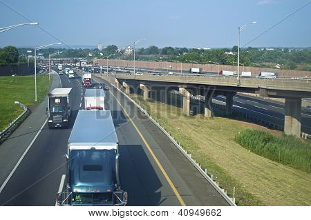 Traktor trailere NJ Turnpike