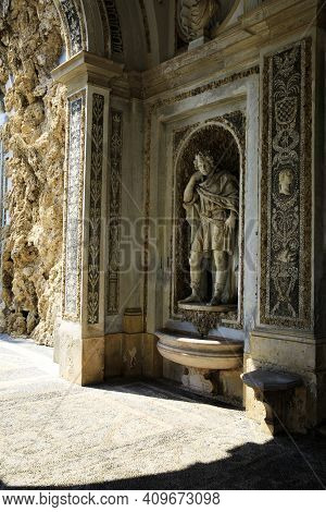 Lainate (mi), Italy - June 16, 2018: Villa Litta Borromeo Visconti Ninfeo Statue, Lainate, Milan, Lo