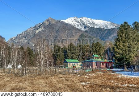 Lost In The Sayan Mountains Datsan Bodhidharma