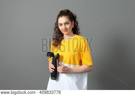 Teenager Holding Eco Reusable Smart Thermo Water Bottle With Drink Reminder, Health Care Concept