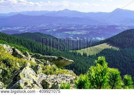 Beautiful Landscapes Of The Ukrainian Carpathians. View From The Mountain Maly Gorgan And The Mounta